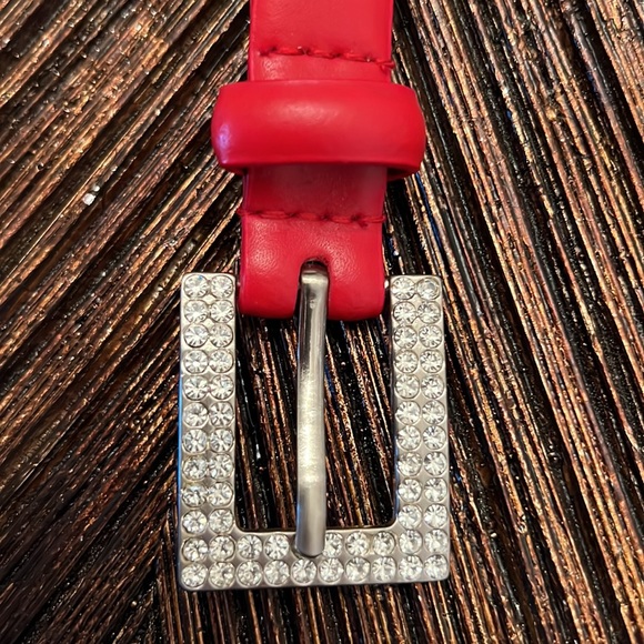 EXPRESS RED LEATHER BELT WITH RHINESTONE BUCKLE - Picture 2 of 8